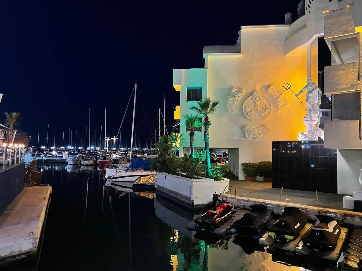 Benalmadena Playa Apartment 0*,  Spain